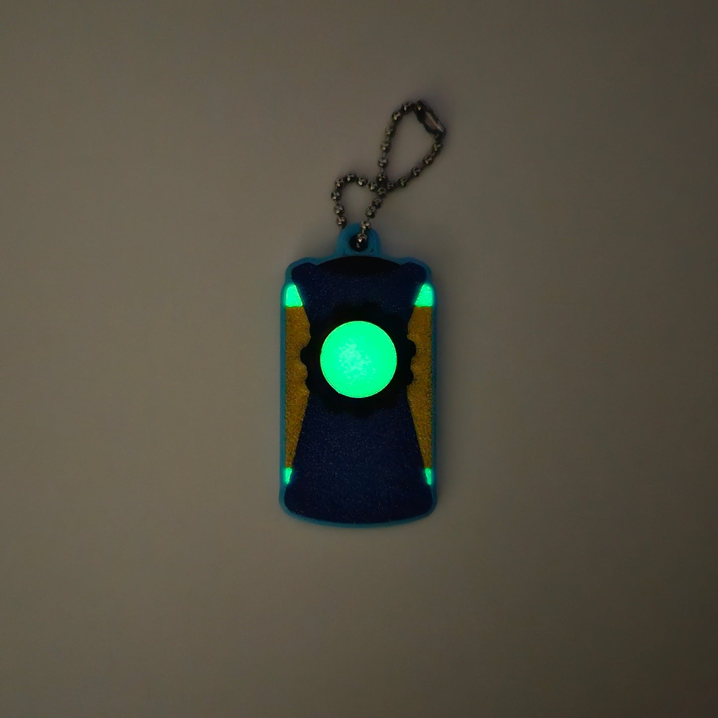 Glitch v2, Bob's Upgraded Keytool 2D Keychain - ReBoot