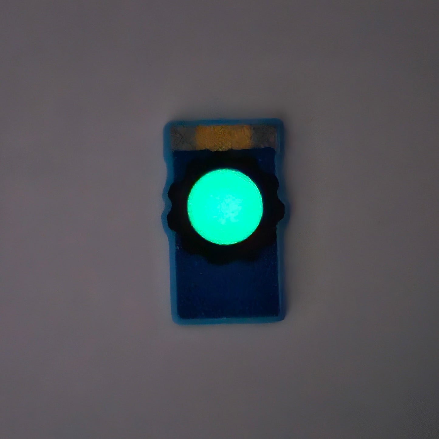 Glitch, Bob's Keytool 2D Pin - ReBoot