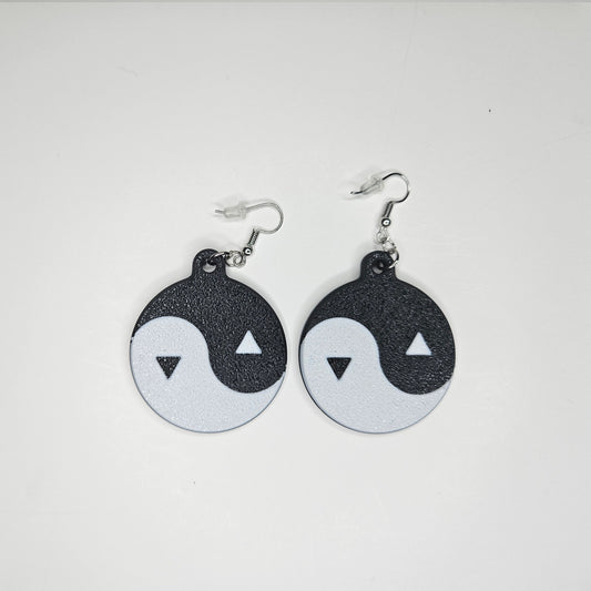 Phong (Yin Yang) Icon Earrings - ReBoot